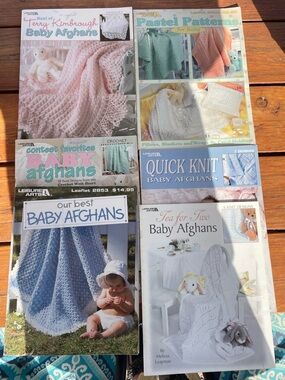 Lot of 6 Leisure Arts Crochet Pattern Booklets Baby Wraps Afghans